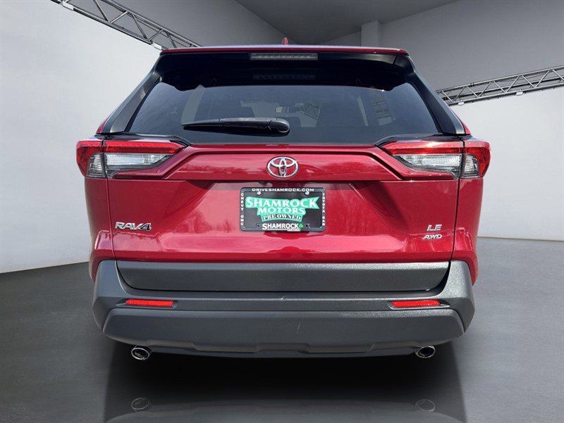 Used 2019 Toyota RAV4 LE w/ Carpet Mat Package AWD/4WD image 6