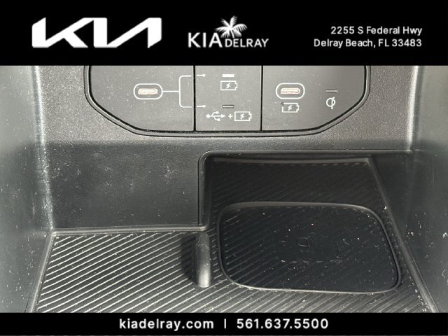 Certified 2024 Kia Sorento SX FWD image 25