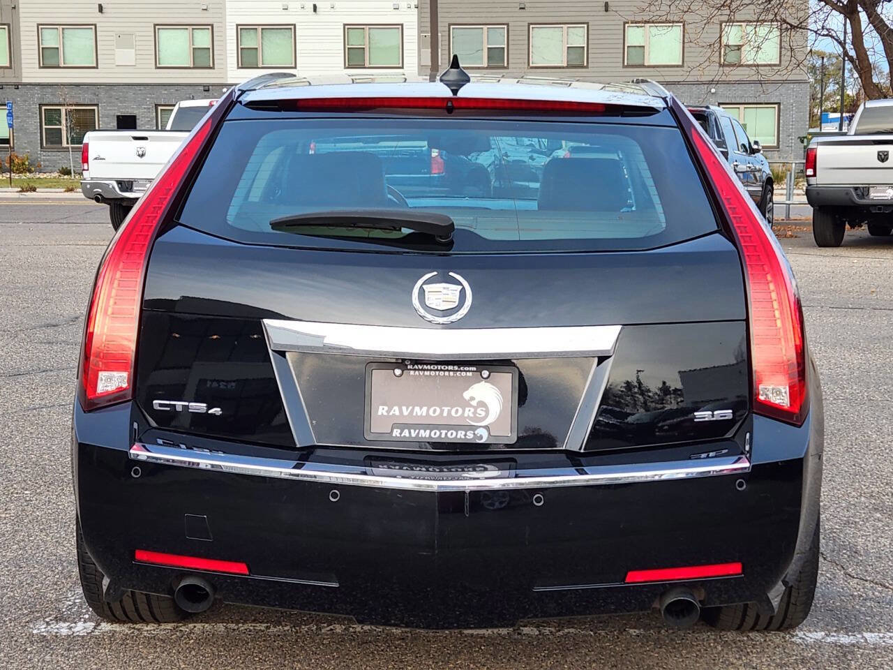 Used 2013 Cadillac CTS Performance w/ Performance Luxury Package image 9