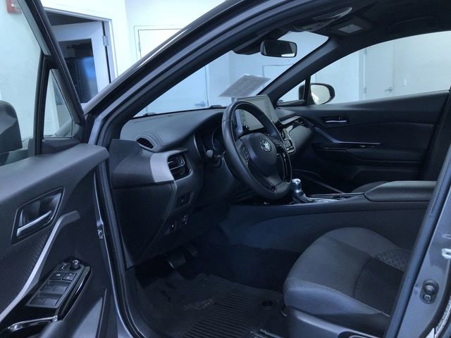 Used 2021 Toyota C-HR Nightshade image 12