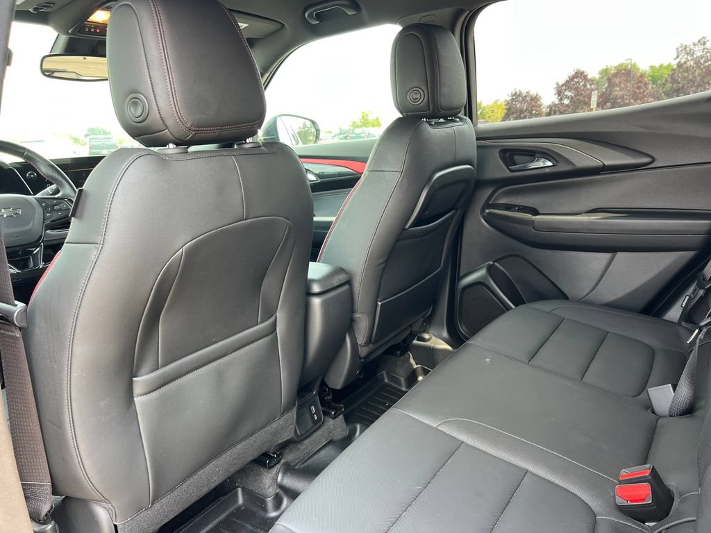 Used 2024 Chevrolet TrailBlazer RS w/ Convenience Package FWD image 33