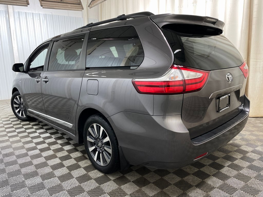 Used 2019 Toyota Sienna XLE image 20