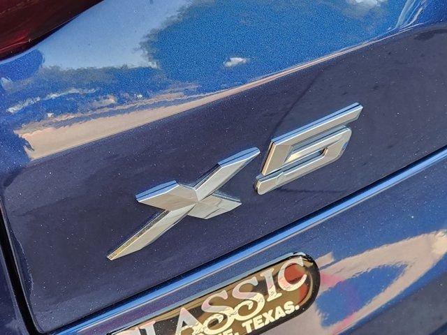 Used 2023 BMW X5 sDrive40i w/ Premium Package image 9