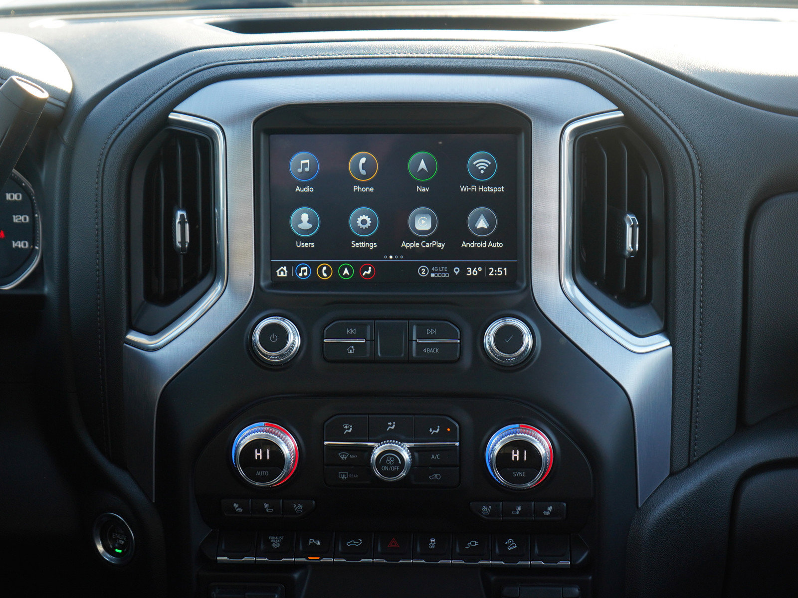 Used 2021 GMC Sierra 3500 SLT w/ SLT Premium Package AWD/4WD image 15
