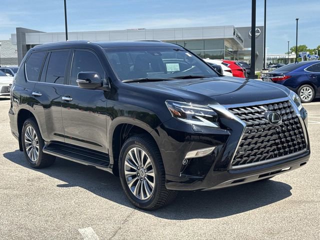 Certified 2023 Lexus GX 460 Luxury w/ Accessory Package AWD/4WD image 3