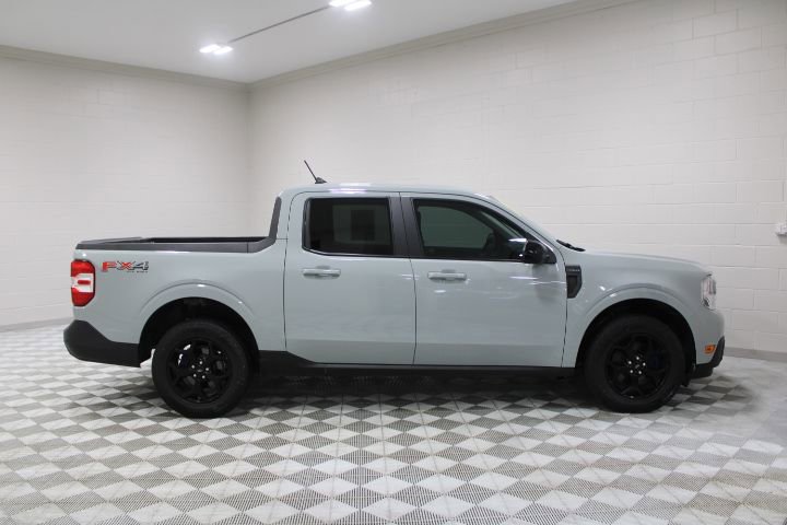 Used 2024 Ford Maverick Lariat w/ FX4 Off-Road Package image 12