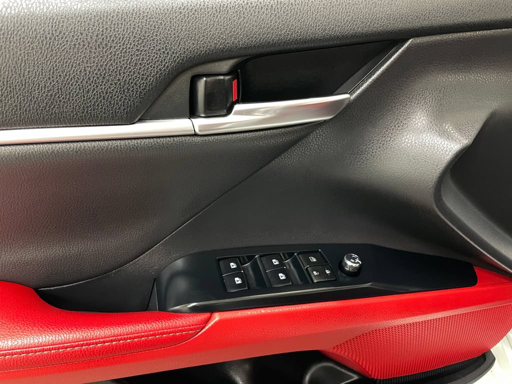 Used 2020 Toyota Camry XSE w/ Driver Assist Package FWD image 27