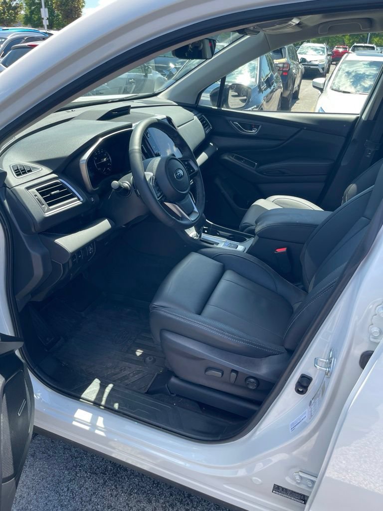 Used 2026 Subaru Ascent Limited AWD/4WD image 9