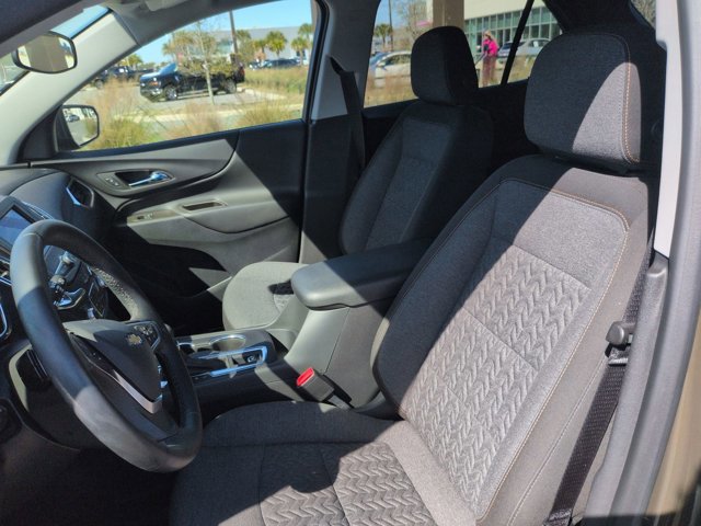 Used 2023 Chevrolet Equinox LT image 16