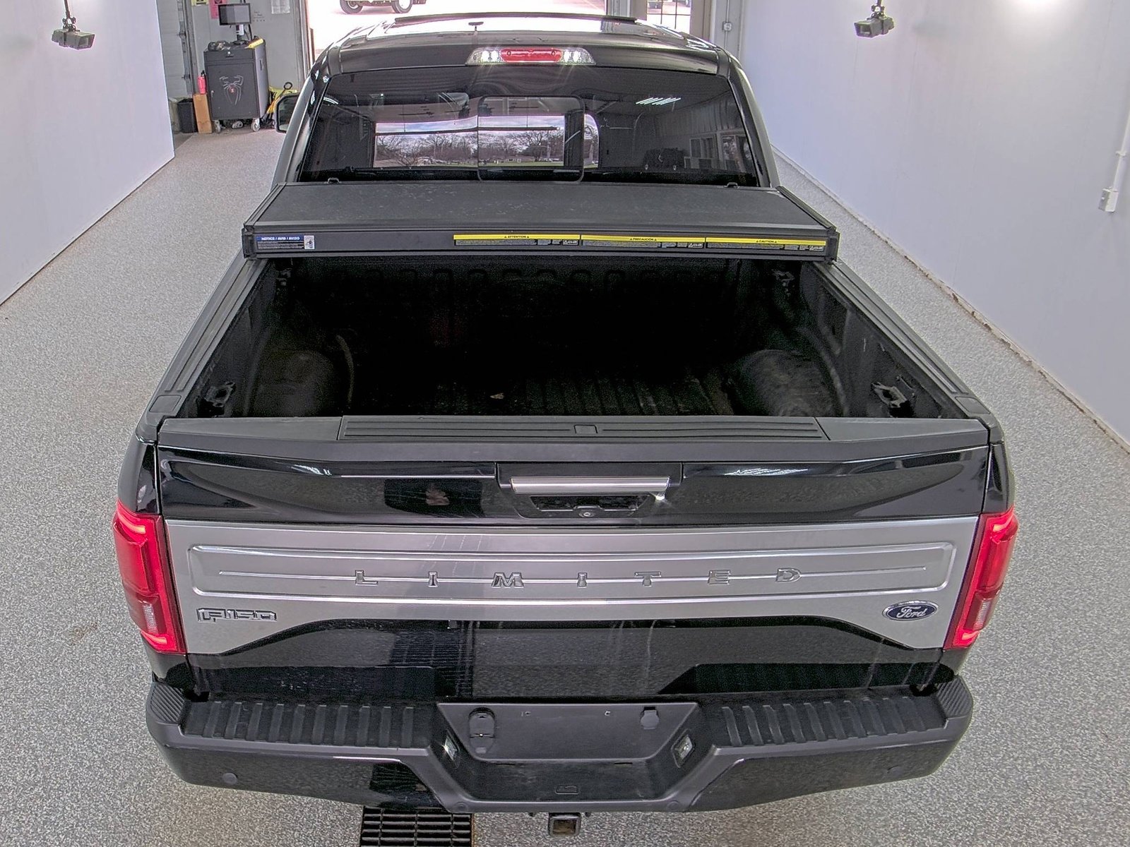 Used 2017 Ford F150 Limited AWD/4WD image 8