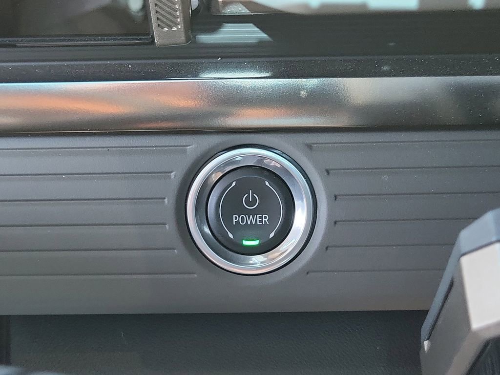 Used 2024 GMC Hummer EV 3X w/ LPO, Illumination Package image 21