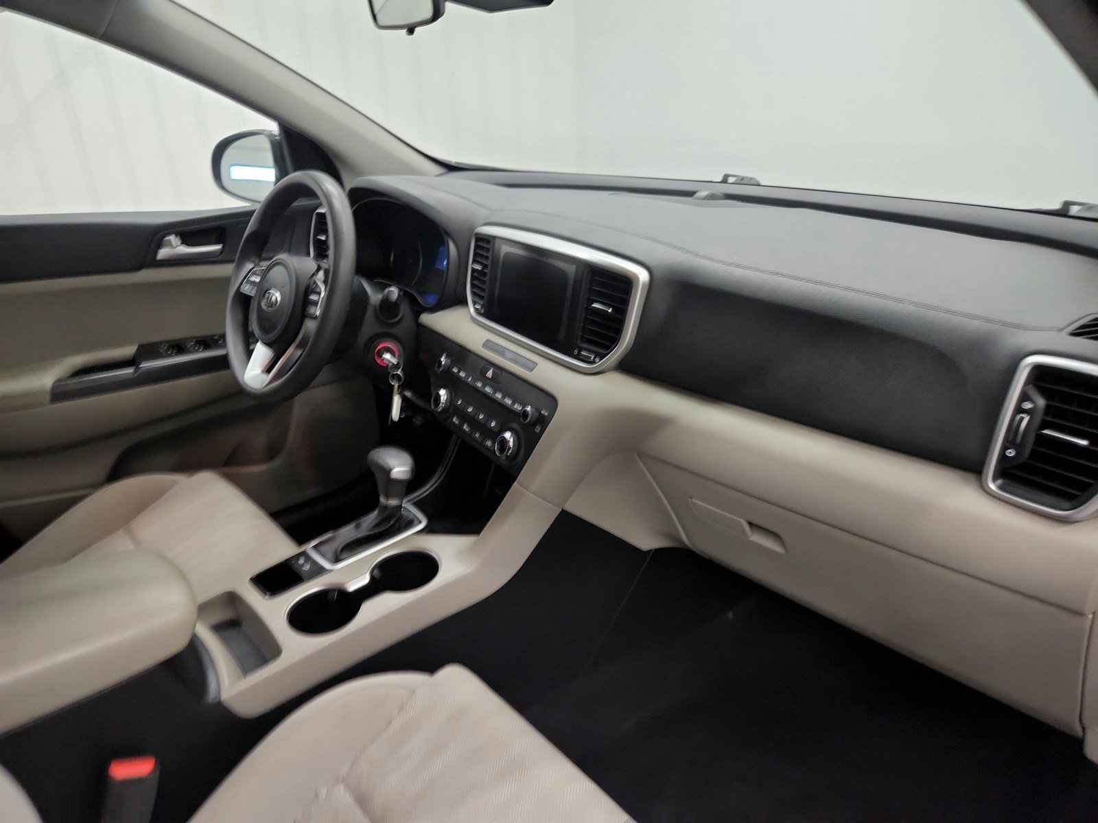 Used 2020 Kia Sportage LX FWD image 24
