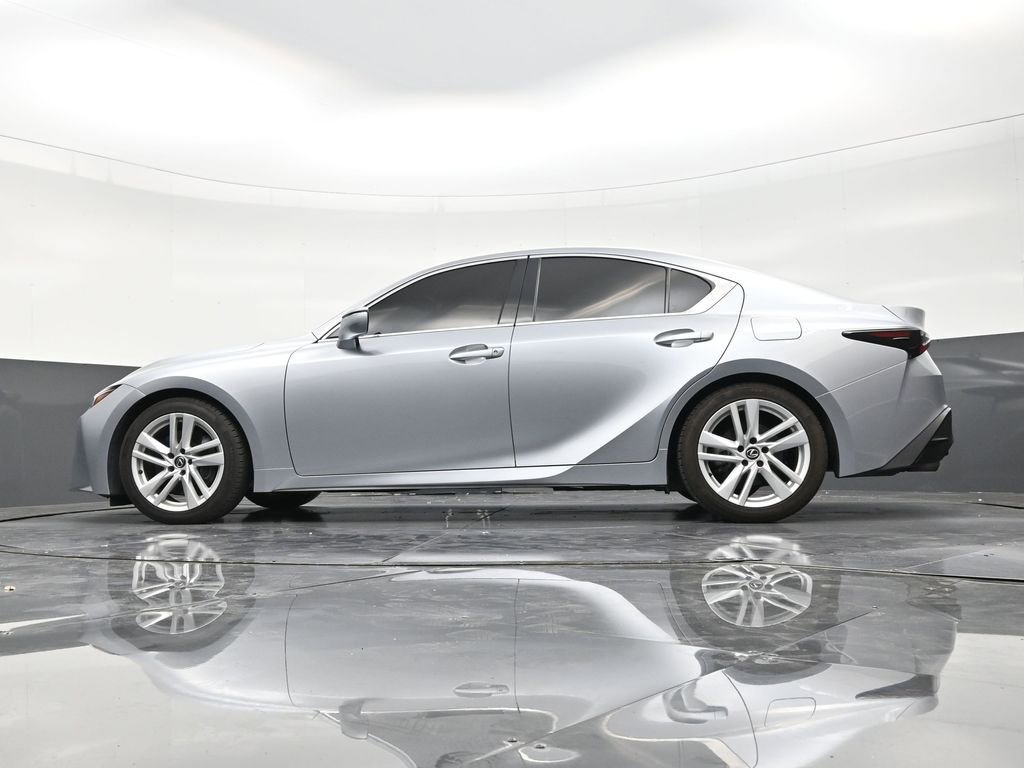 Used 2023 Lexus IS 300 w/ Comfort Package RWD image 22