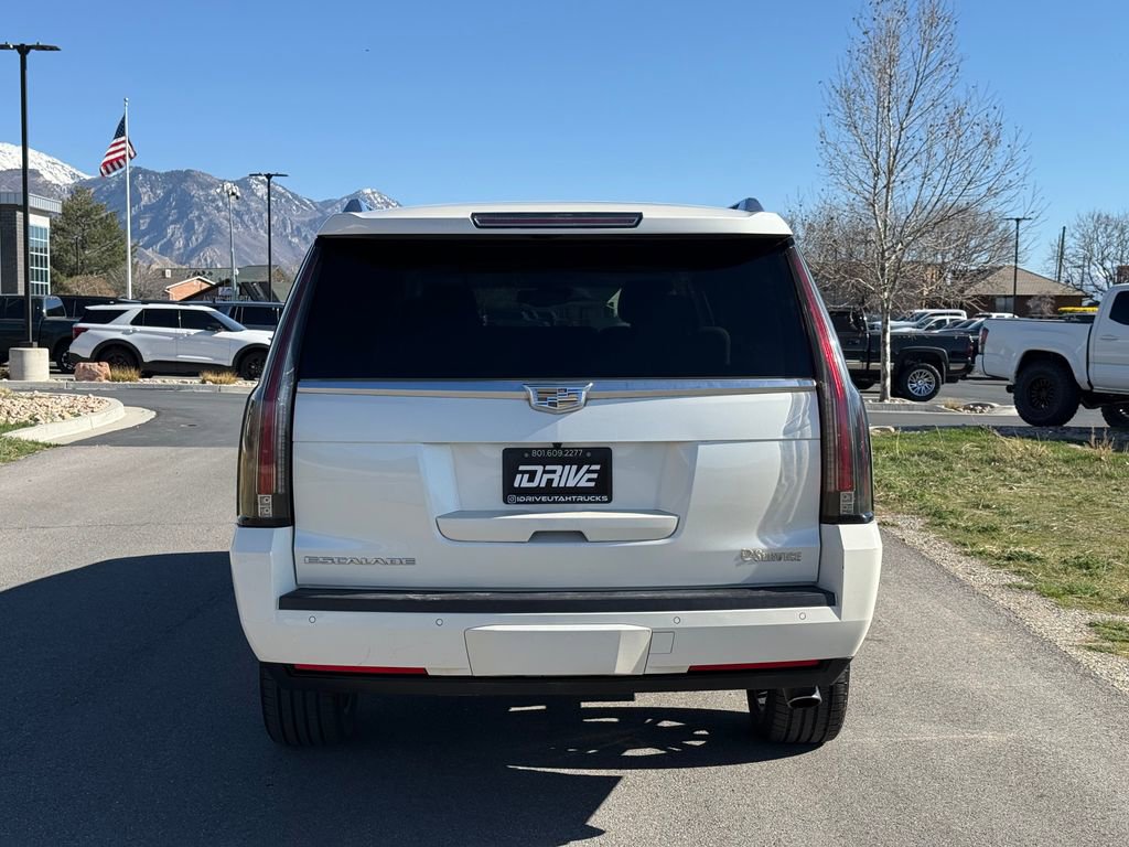 Used 2015 Cadillac Escalade ESV Premium image 11