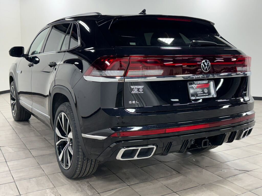 New 2026 Volkswagen Atlas Cross Sport SEL Premium R-Line image 5