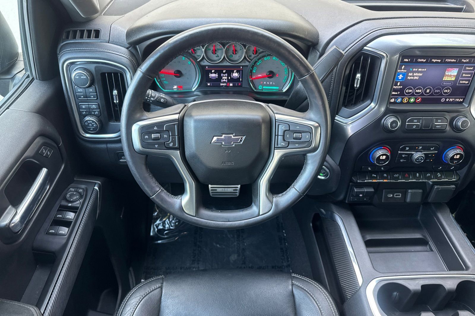 Used 2020 Chevrolet Silverado 1500 RST AWD/4WD image 14