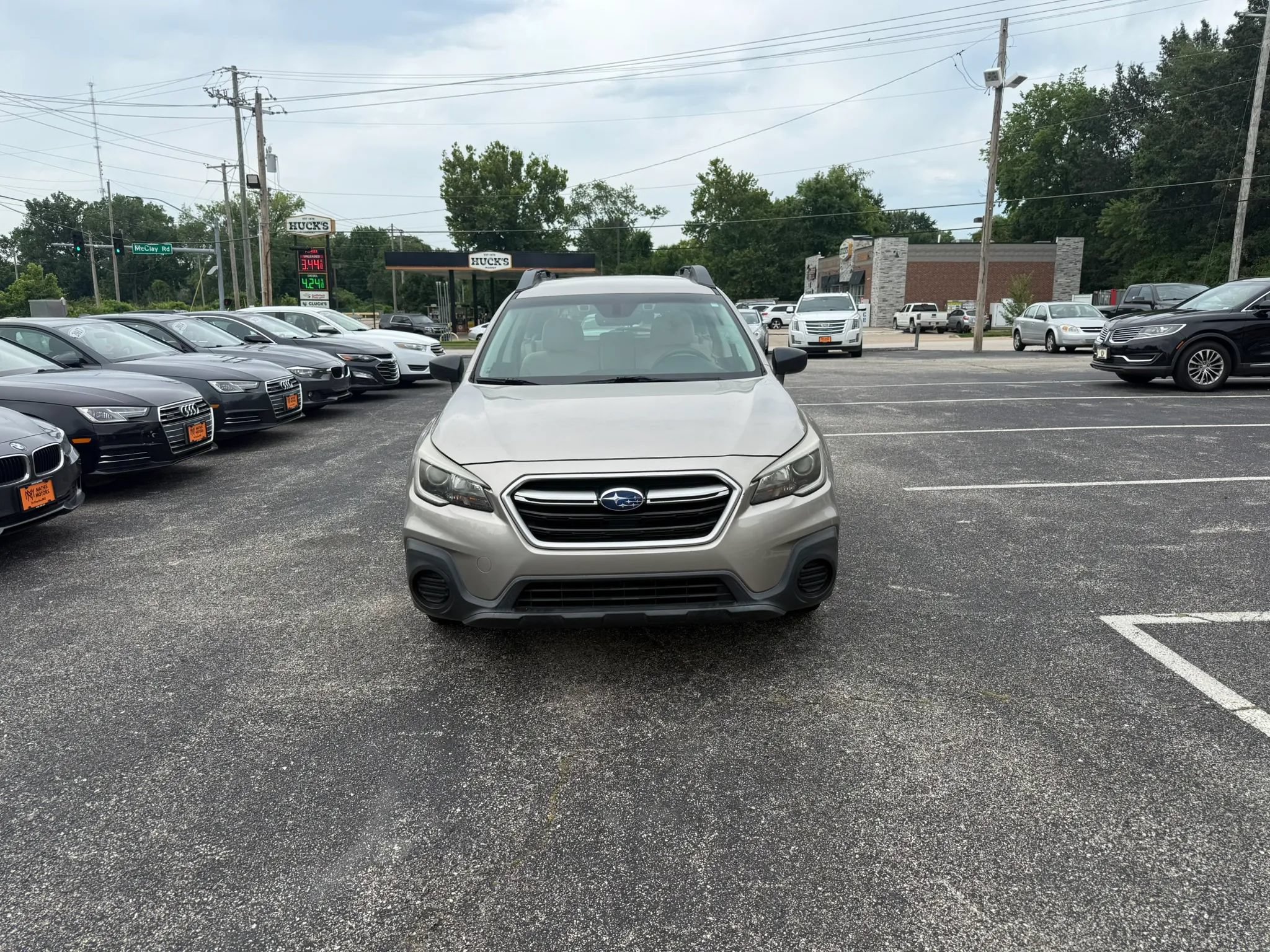 Used 2019 Subaru Outback 2.5i AWD/4WD image 8