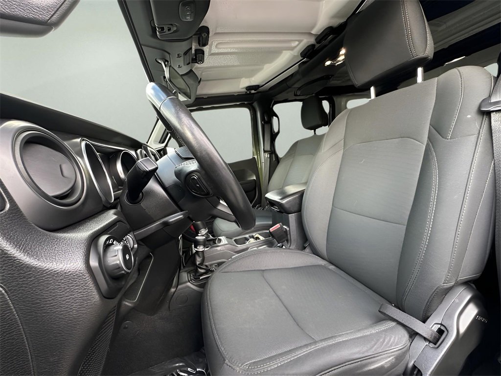 Used 2021 Jeep Wrangler Unlimited Sport image 17