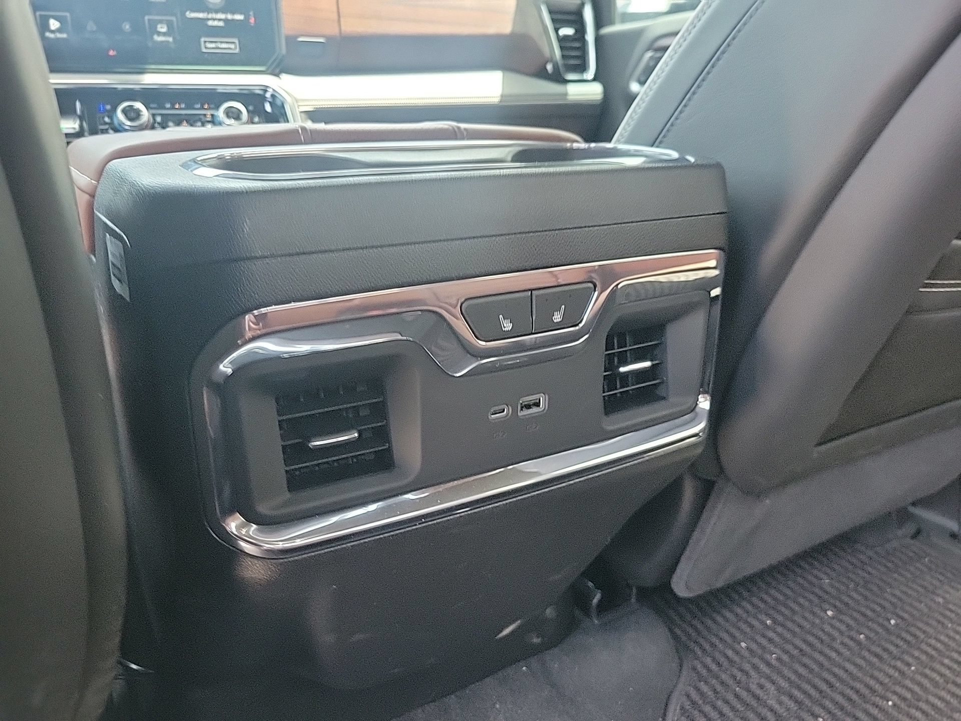 Used 2026 GMC Sierra 2500 Denali Ultimate AWD/4WD image 17
