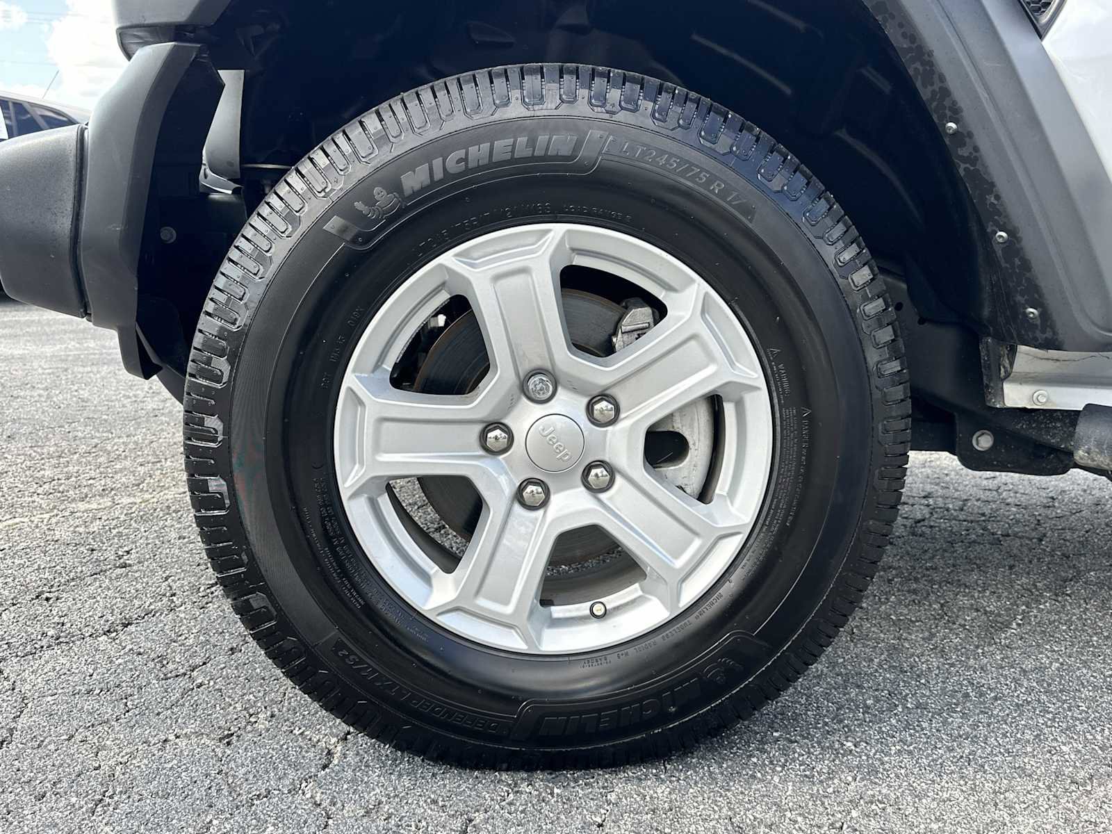 Used 2022 Jeep Wrangler Unlimited Sport image 11