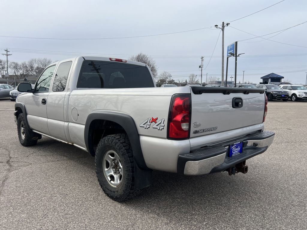 Used 2004 Chevrolet Silverado 1500 LS image 7