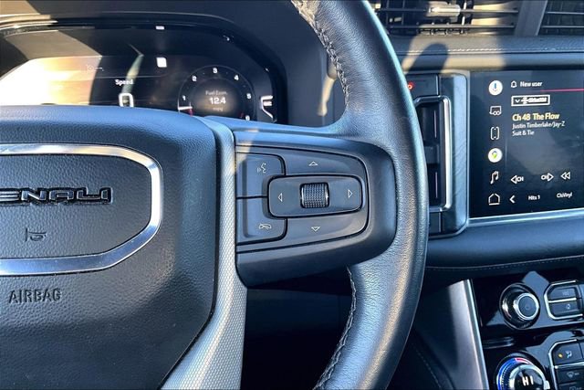 Used 2022 GMC Yukon Denali image 11