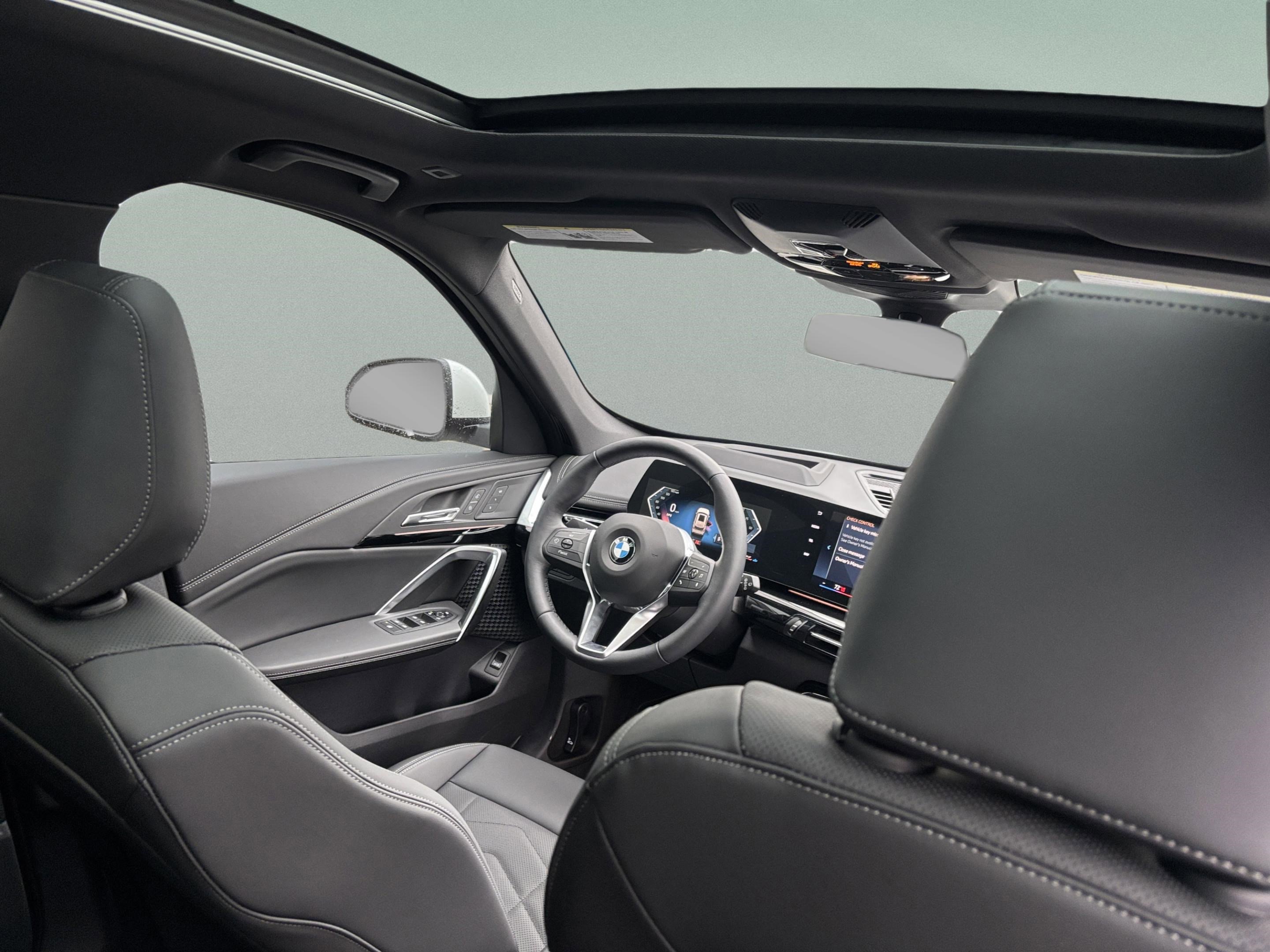 Used 2026 BMW X1 xDrive28i w/ Technology Package image 31