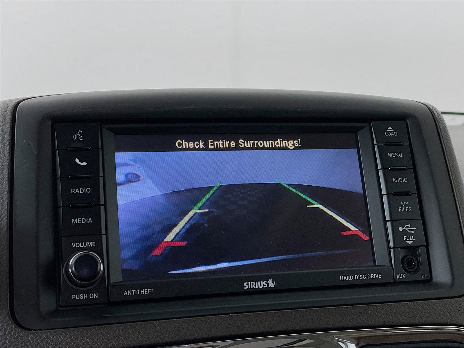 Used 2014 Chrysler Town & Country Limited w/ Luxury Group FWD image 16