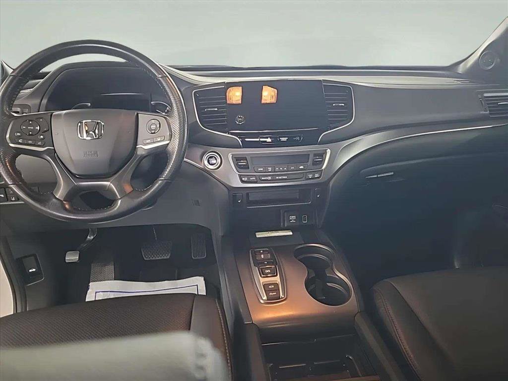 Used 2023 Honda Passport EX-L image 11
