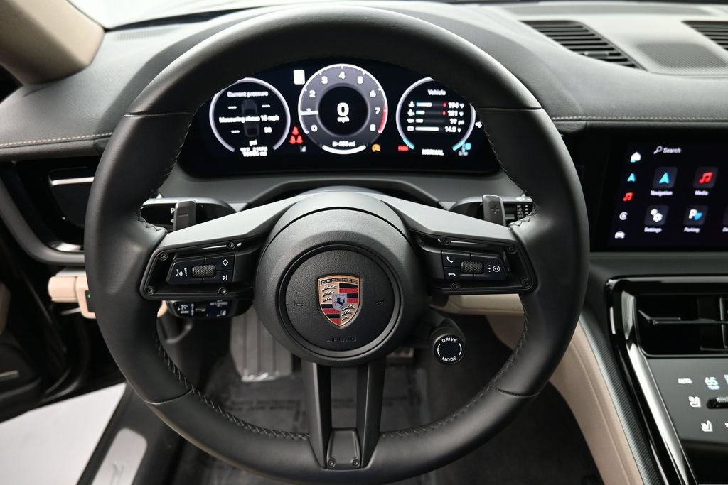 Certified 2025 Porsche Panamera 4 AWD/4WD image 11