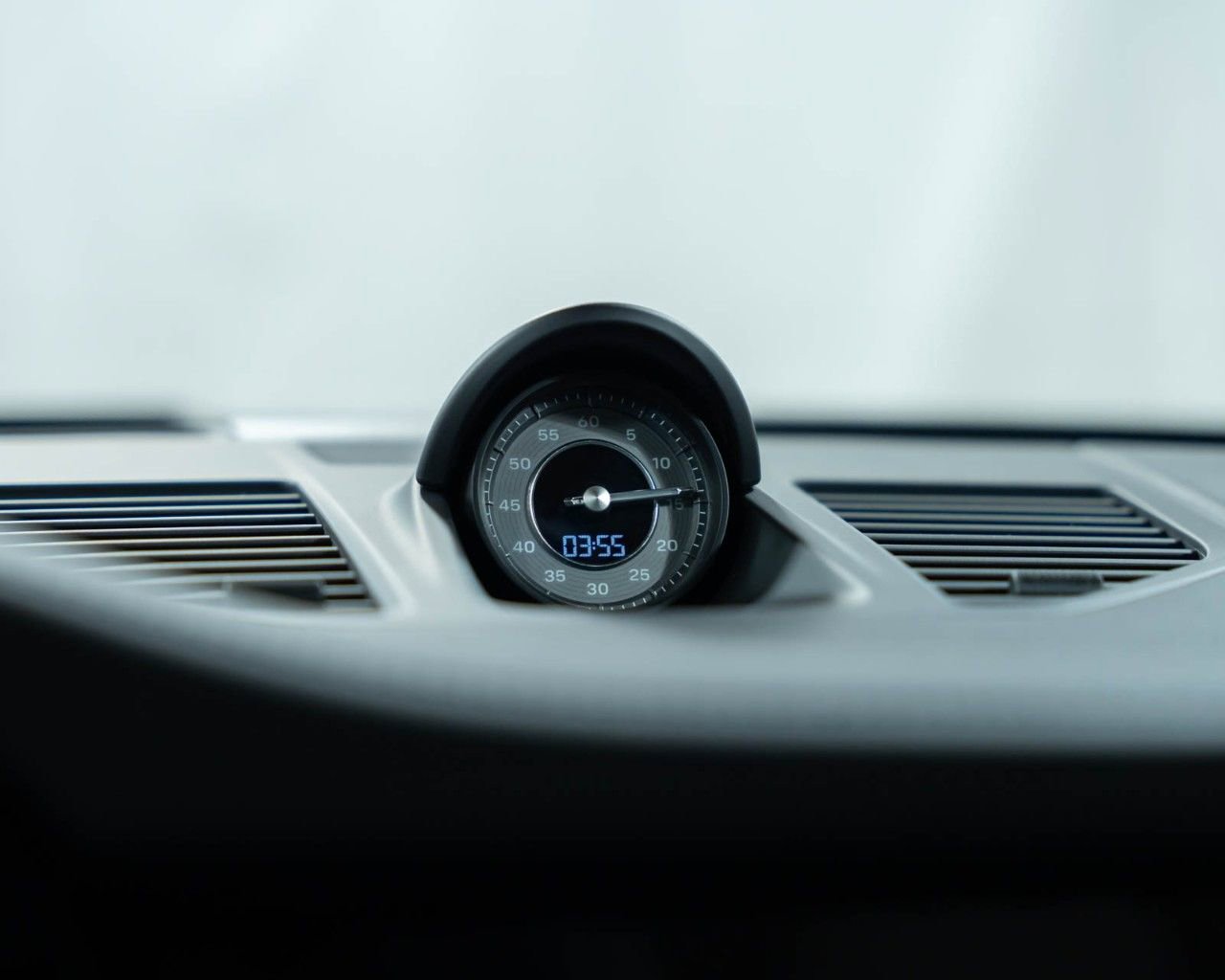 Used 2023 Porsche 911 Turbo S image 63