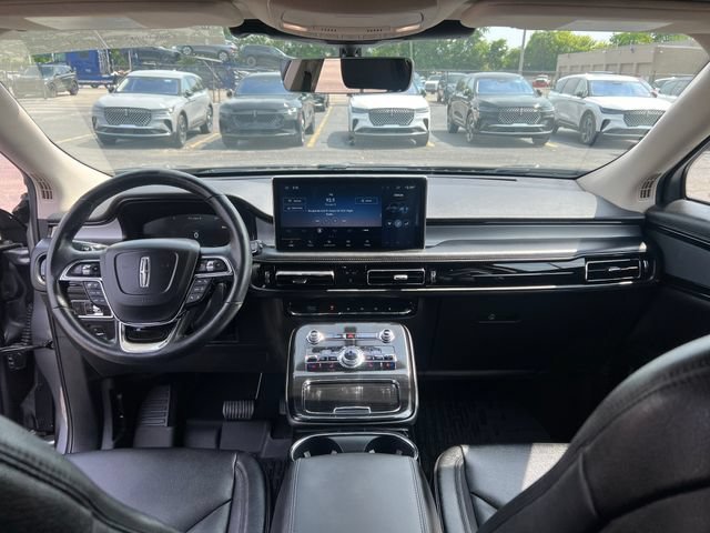 Certified 2023 Lincoln Nautilus AWD image 16