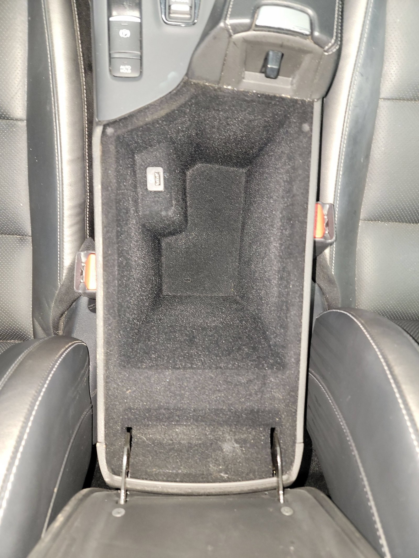 Used 2019 INFINITI QX50 Essential w/ Premium Heat Package AWD/4WD image 29