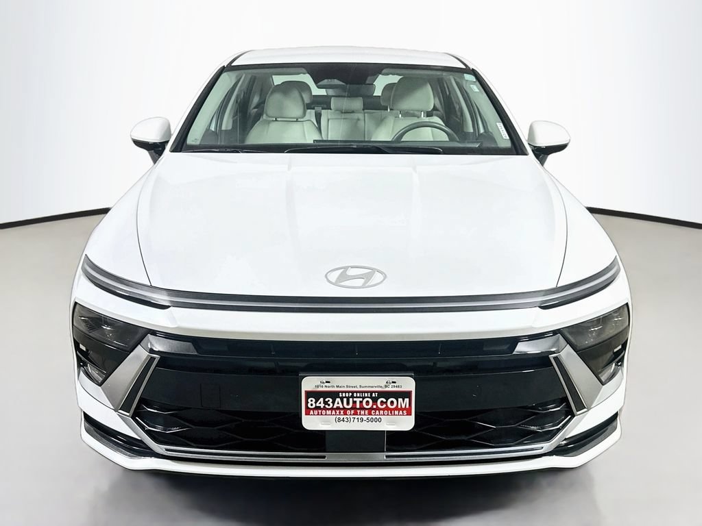 Used 2024 Hyundai Sonata SEL FWD image 2
