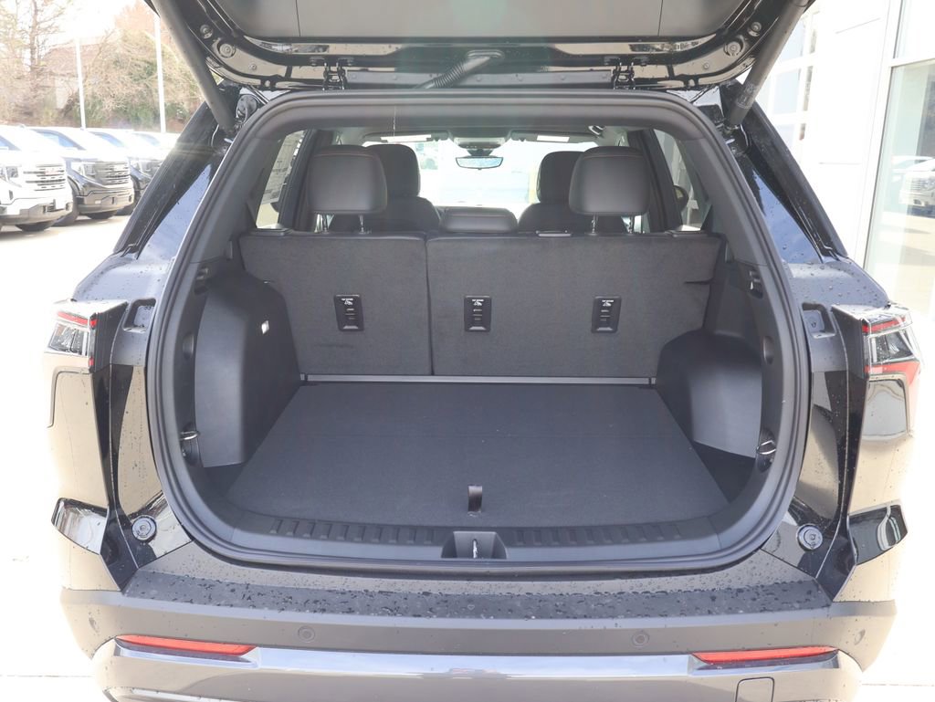 New 2026 Chevrolet Equinox ACTIV w/ Safety and Technology Package image 28