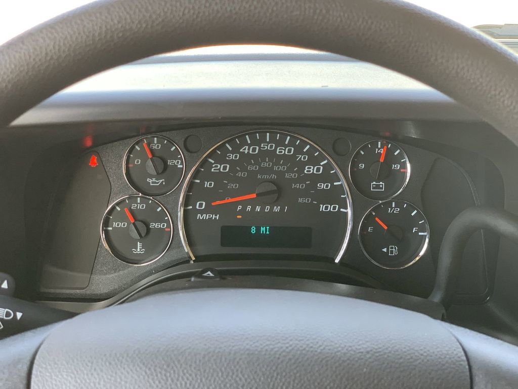New 2026 Chevrolet Express 2500 w/ Driver Convenience Package image 8