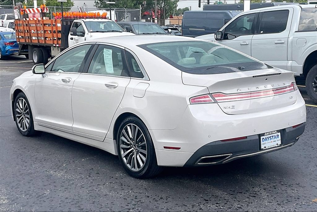 Used 2019 Lincoln MKZ Premiere FWD image 10