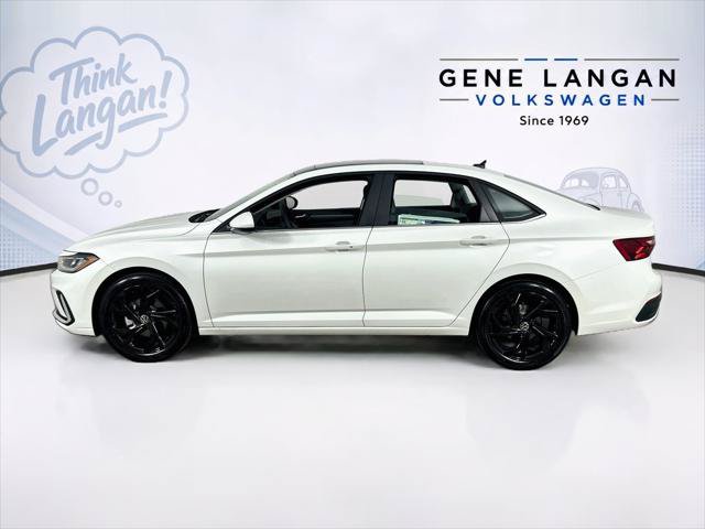 New 2027 Volkswagen Jetta SE FWD image 8