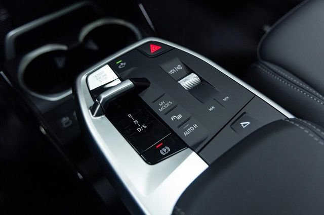 New 2026 BMW X1 xDrive28i AWD/4WD image 22