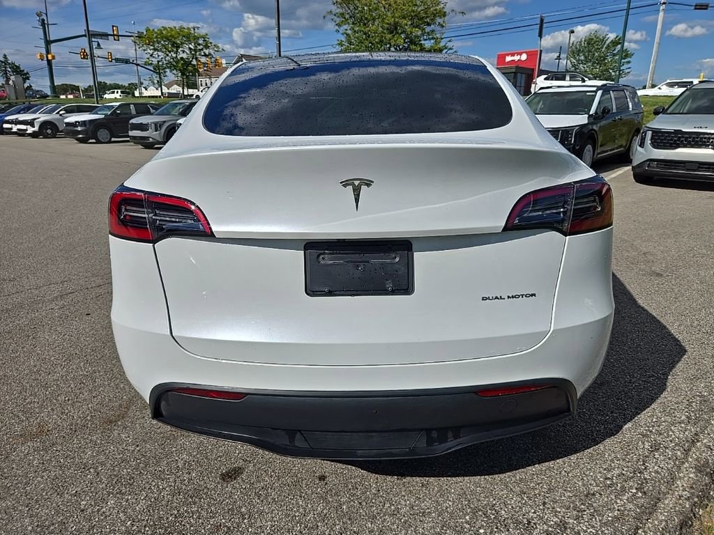 Used 2023 Tesla Model Y Long Range AWD/4WD image 4