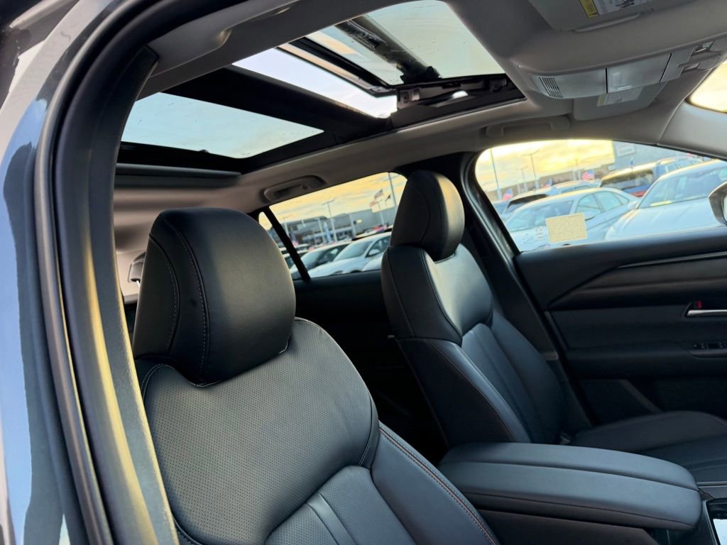 New 2026 MAZDA CX-50 AWD 2.5 S w/ Cargo Package image 20