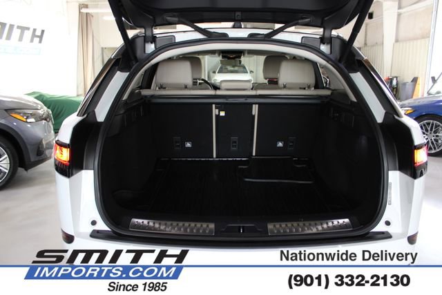 Used 2019 Land Rover Range Rover Velar S image 41