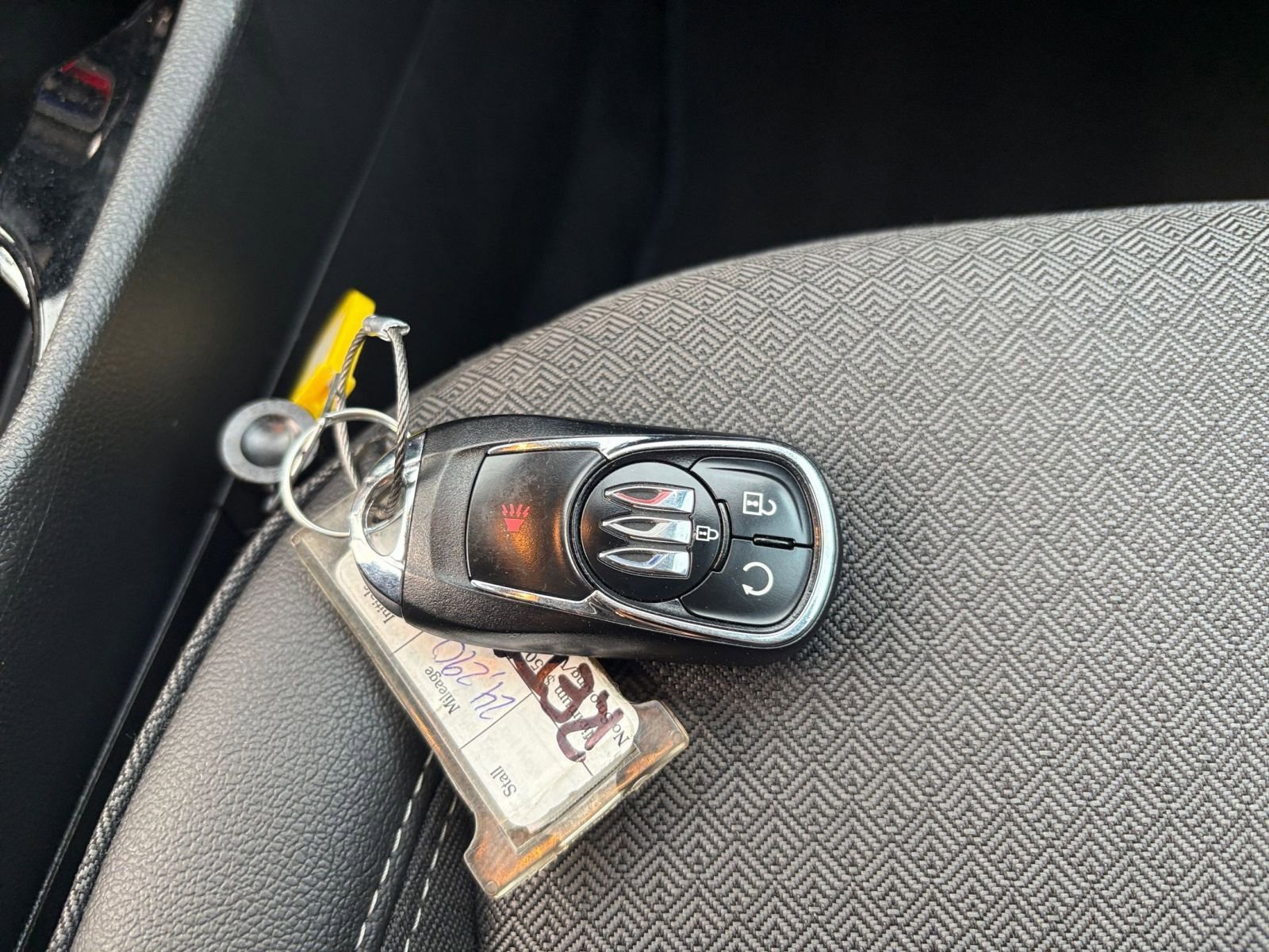 Used 2025 Buick Encore GX Preferred image 23