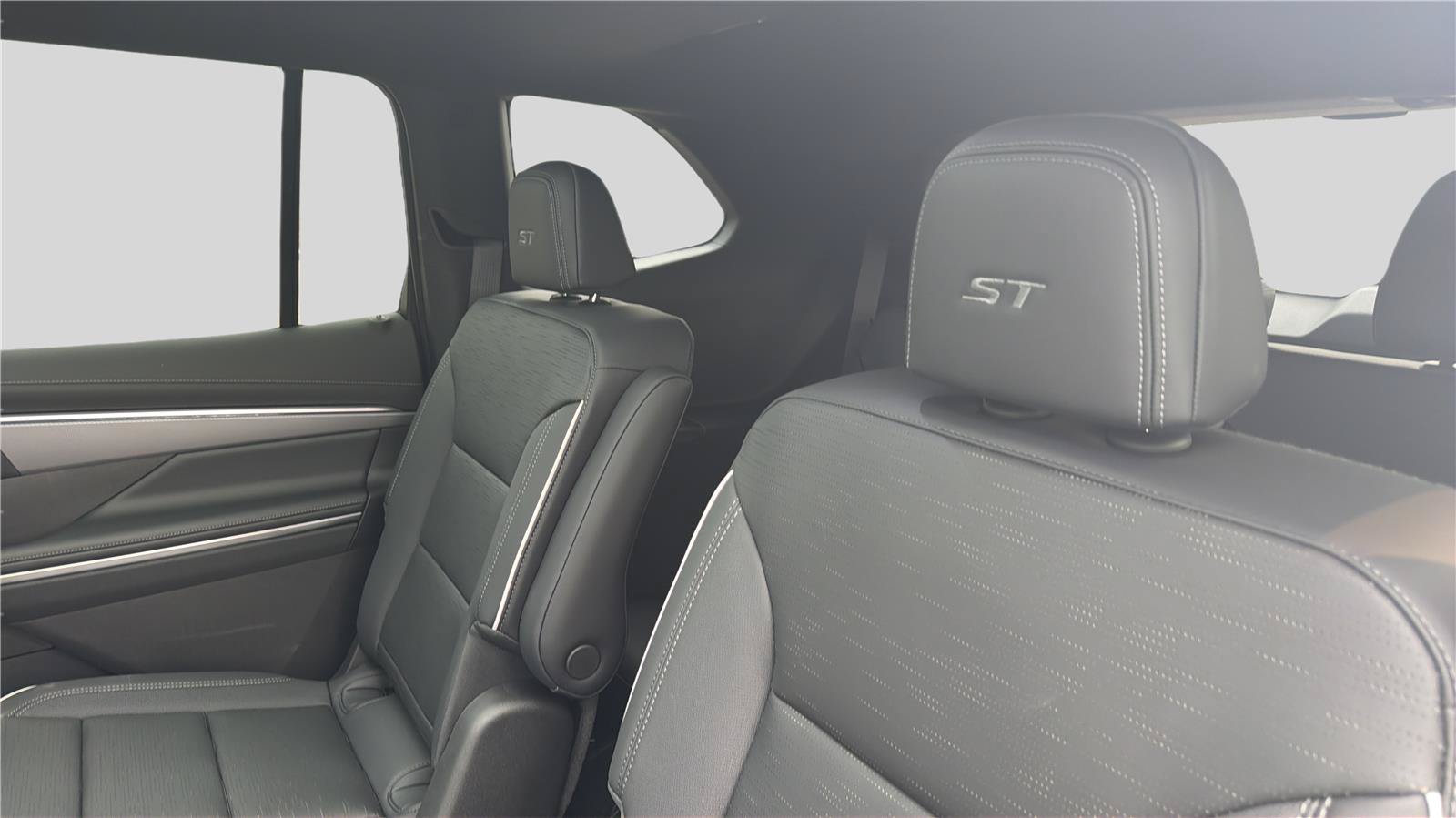 New 2026 Buick Enclave Sport Touring w/ Power Package AWD/4WD image 20