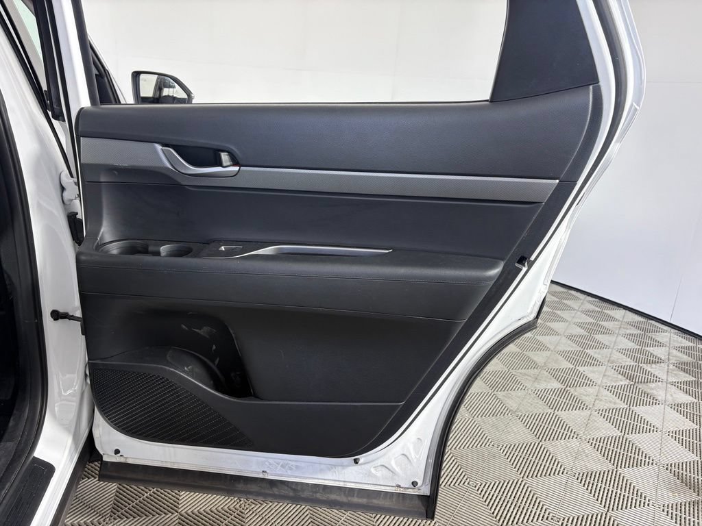 Used 2023 Hyundai Palisade XRT w/ Cargo Package FWD image 16