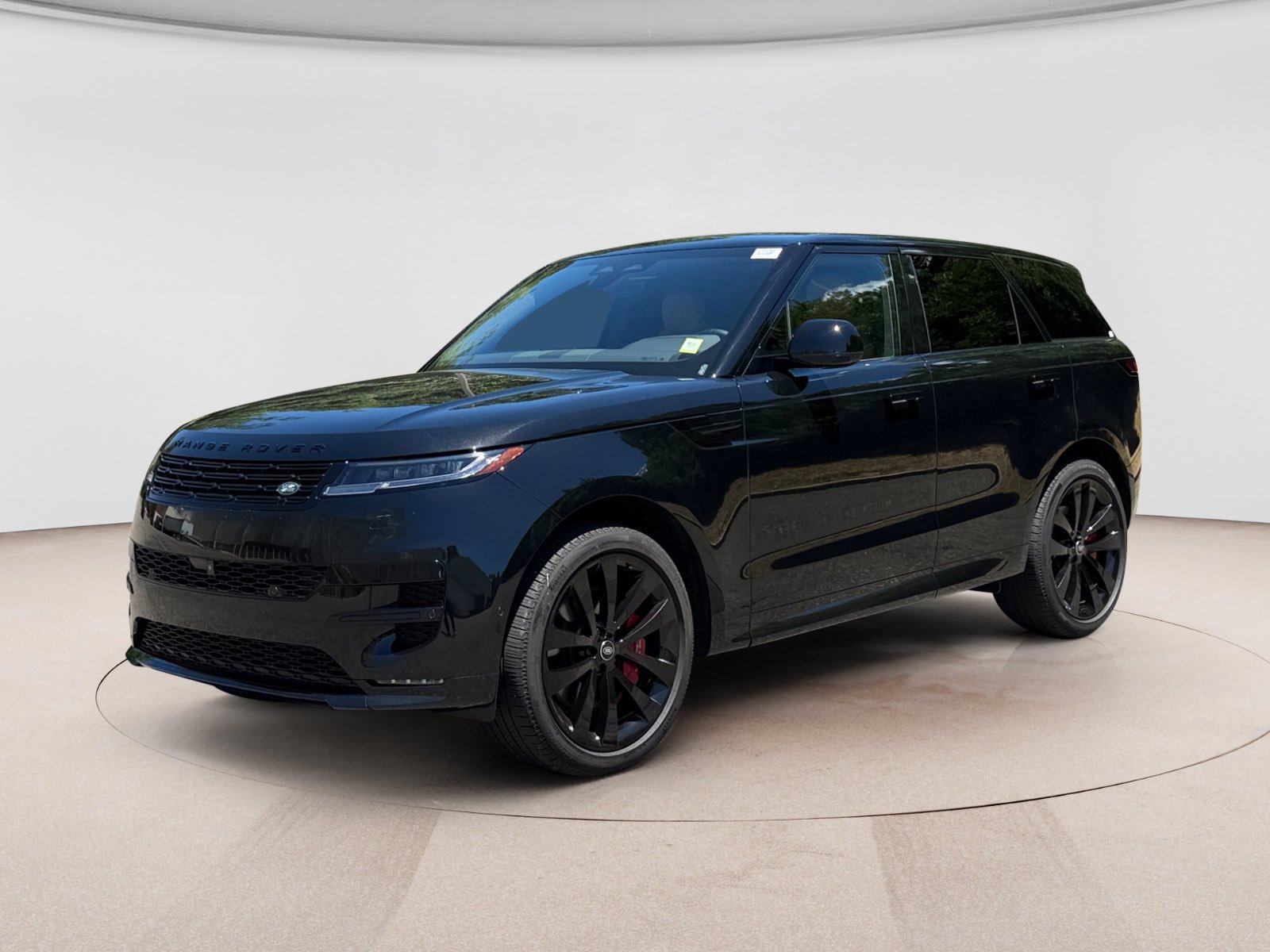 Used 2025 Land Rover Range Rover Sport Dynamic SE AWD/4WD image 1