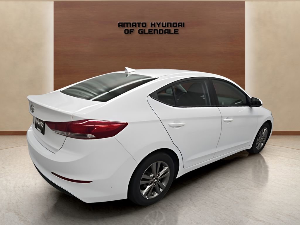 Used 2018 Hyundai Elantra SEL w/ Cargo Package FWD image 6