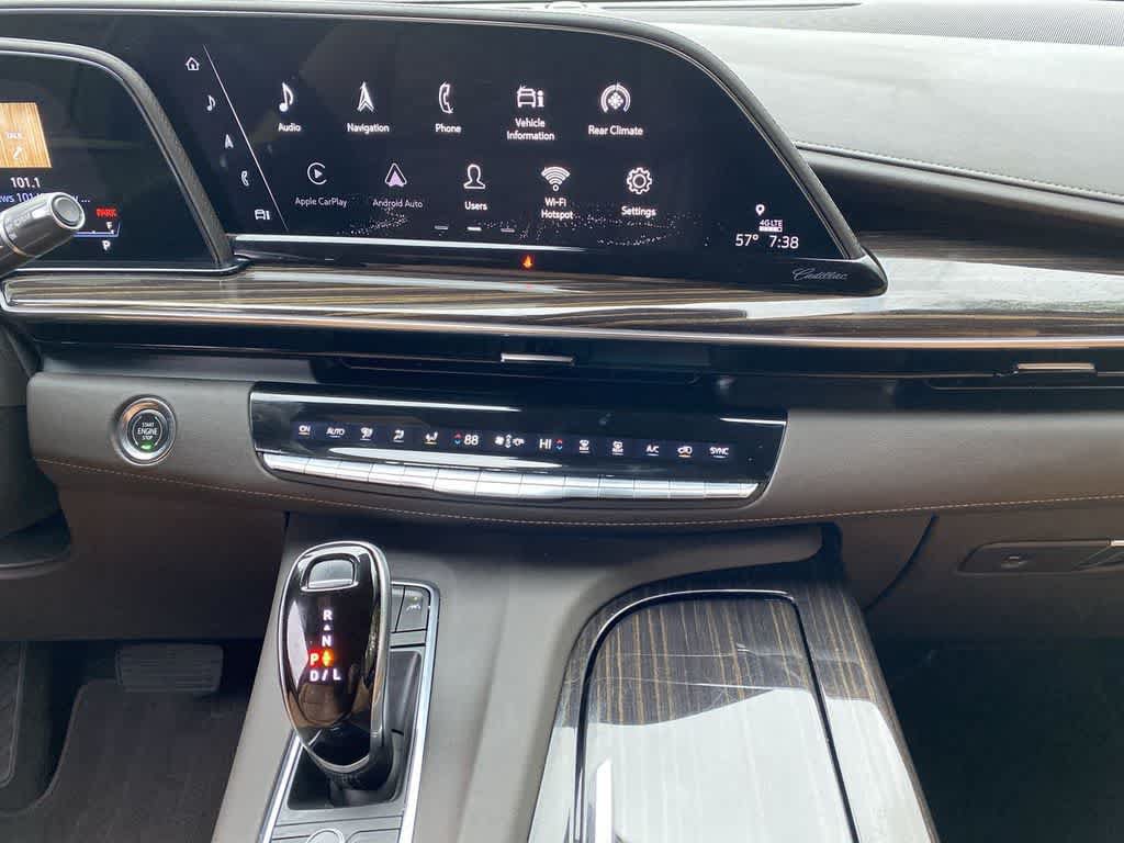 Used 2021 Cadillac Escalade Premium Luxury w/ Driver Assist Tech Package AWD/4WD image 25