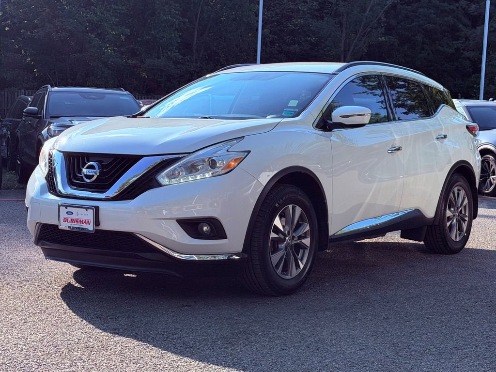 Used 2017 Nissan Murano SV w/ Cargo Package AWD/4WD image 3