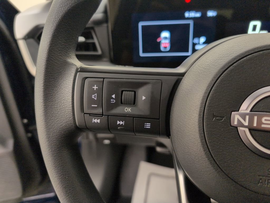 Used 2025 Nissan Kicks S image 42